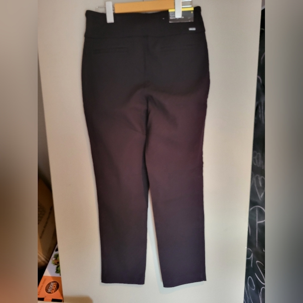 NEW Women Pull Up Black Pants Size 6 (28) - Picture 3 of 3